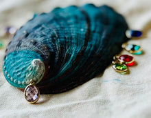 Charger l'image dans la galerie, Charms pendentif VENUS en verre et inox