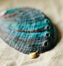 Charger l'image dans la galerie, Charms pendentif COQUE