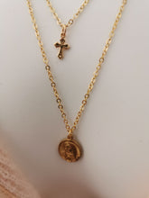 Charger l'image dans la galerie, Collier Marie Jesus Deux Rangs Chaine croix crucifix et médaille de la vierge Marie