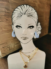 Charger l'image dans la galerie, Boucle oreille PETULA créole en résine bleu ciel