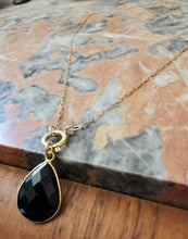 Charger l'image dans la galerie, Collier ERNESTINE petite maille rectangle en plaqué or pour charms