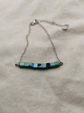Charger l'image dans la galerie, Bracelet MARS avec perles cube imitation hématite verte