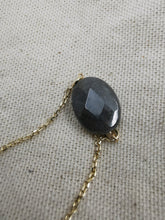 Charger l'image dans la galerie, Bracelet Agnès en plaqué or avec labradorite