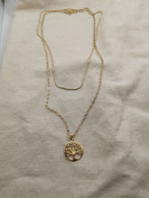 Charger l'image dans la galerie, Collier Eva en plaqué or. Deux Rangs ras du cou et chaine arbre de vie