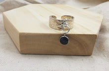 Charger l'image dans la galerie, Bague large Stella en argent 925 et lapis lazulli