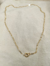 Charger l'image dans la galerie, Collier ALEXANDRINE petite maille rectangle en plaqué or pour charms