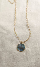 Charger l'image dans la galerie, Collier NOAH en plaqué or avec pierre ronde