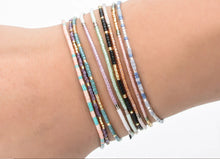 Charger l'image dans la galerie, Bracelet OTARU en mini perle japonaises