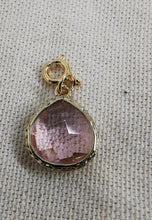 Charger l&#39;image dans la galerie, Charms pendentif BABETTE en verre et inox
