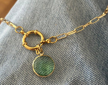 Charger l&#39;image dans la galerie, Charms pendentif LEUCATE en verre et inox
