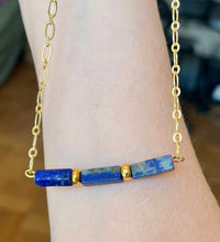 Charger l&#39;image dans la galerie, Collier LAZULA avec pierre en Lapis Lazuli
