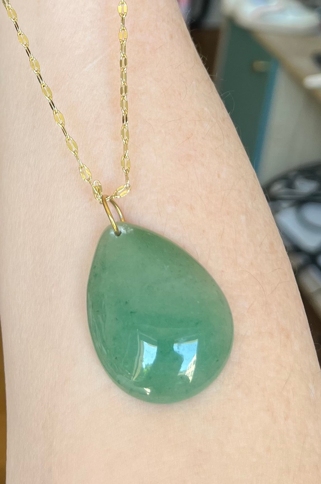 Collier LOUISE avec pierre naturelle en Aventurine verte et acier inox