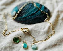 Charger l&#39;image dans la galerie, Charms pendentif LEUCATE en verre et inox

