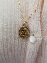 Charger l&#39;image dans la galerie, Collier Marie Jesus Deux Rangs Chaine croix crucifix et médaille de la vierge Marie
