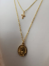 Charger l&#39;image dans la galerie, Collier Marie Jesus Deux Rangs Chaine croix crucifix et médaille de la vierge Marie
