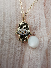 Charger l&#39;image dans la galerie, Collier Fatima Luna Deux Rangs Chaine lune et main de Fatma
