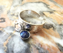Charger l&#39;image dans la galerie, Bague large Stella en argent 925 et lapis lazulli
