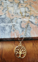 Charger l&#39;image dans la galerie, Collier Eva en plaqué or. Deux Rangs ras du cou et chaine arbre de vie
