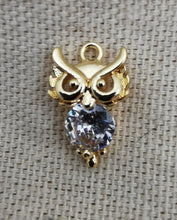 Charger l&#39;image dans la galerie, Charms pendentif MINERVE hibou doré et zircon
