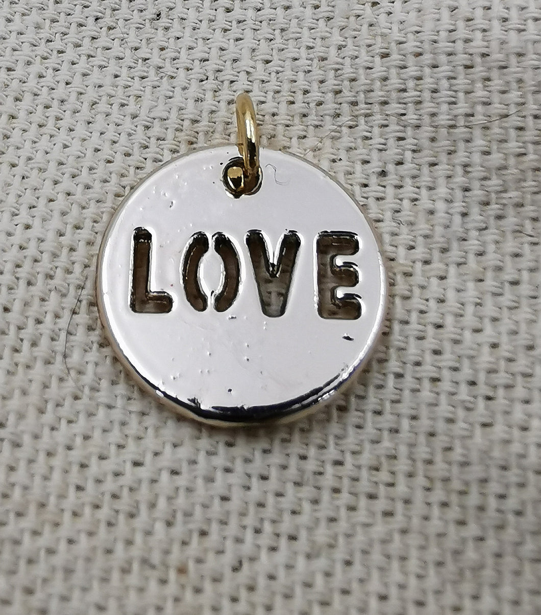 Charms pendentif LOVE  light gold