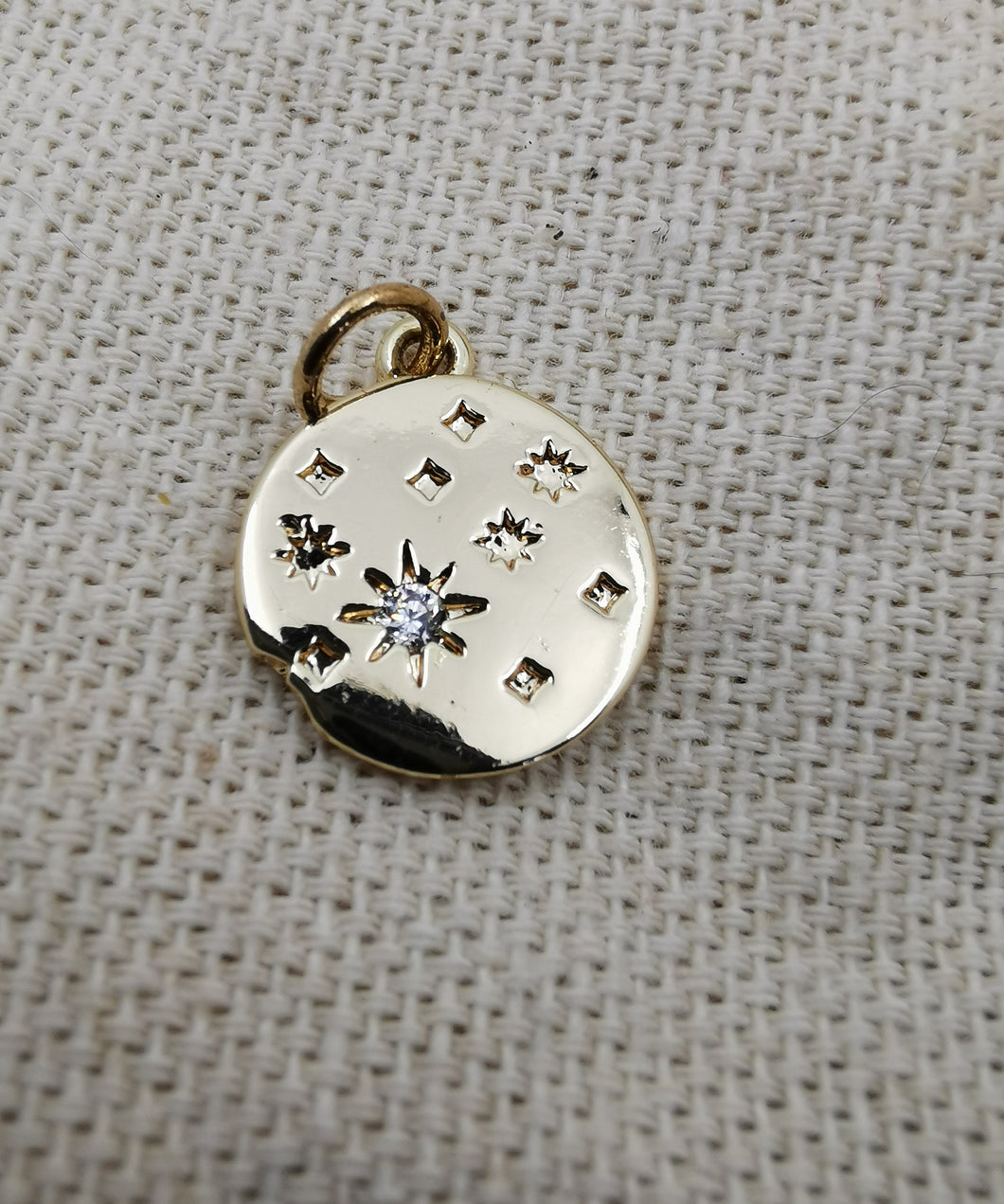 Charms pendentif NOUT médaillon constellation d'étoile