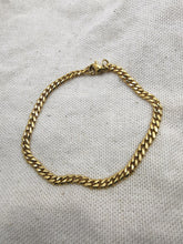 Charger l&#39;image dans la galerie, Bracelet EPONA en maille gourmette
