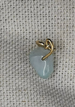 Charger l&#39;image dans la galerie, Charms pendentif GASTON en pierre naturelle
