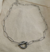 Charger l&#39;image dans la galerie, Collier TONY grande maille rectangle avec fermoir en T
