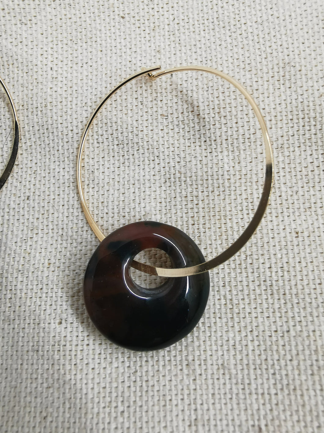 Boucle oreille CLEO créole donut en pierre naturelle